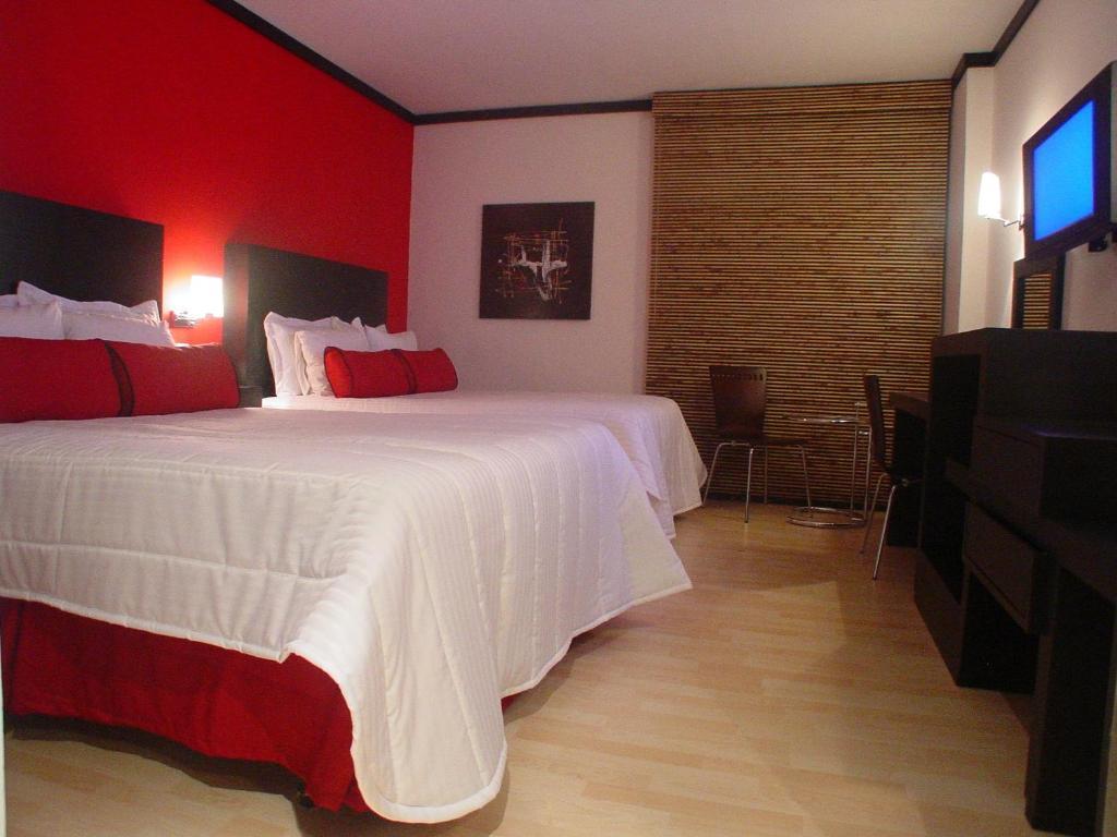 Hotel Inglaterra 탐피코 외부 사진